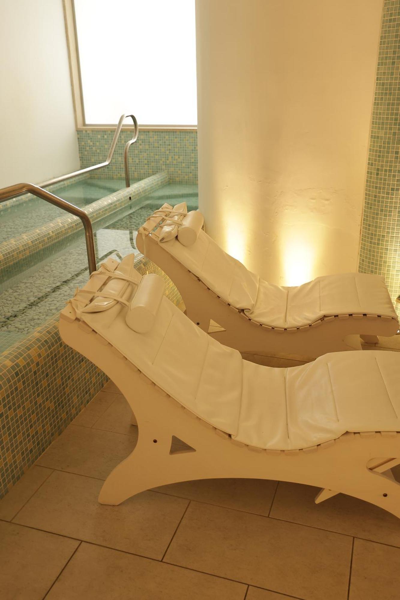 Hotel Terme Oriente - Beach & Spa Ischia Exterior photo